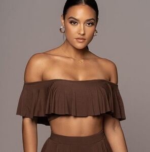 JLUXLABEL Chocolate Close To You Set –Size M – 2 Piece (NWT) 🤎